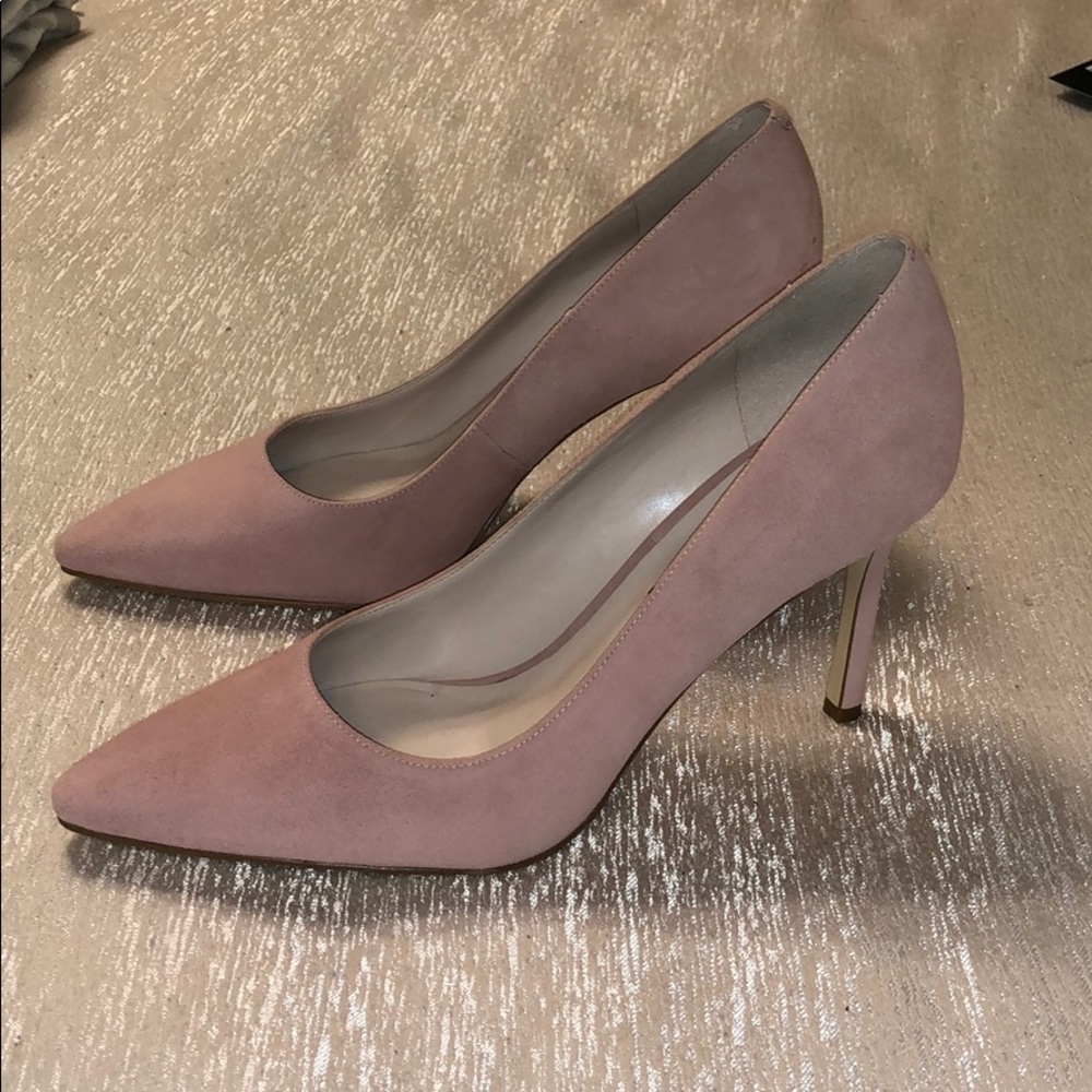 Light Pink Pumps